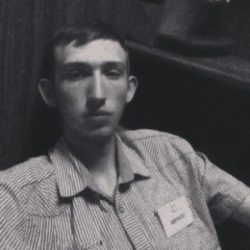 Ищу простую девушку из Москвы Ищу простую девушку из Москвы