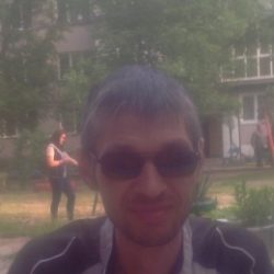 Парень, ищу девушку, женщину для фут фетиша в Геленджике Парень, ищу девушку, женщину для фут фетиша в Геленджике