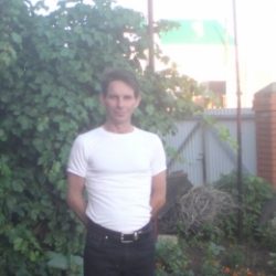 Парень ищет девушку в Геленджике для жарких встреч Парень ищет девушку в Геленджике для жарких встреч