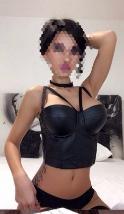 Девушка. Хочу познакомиться с мужчиной для встреч в Геленджике Девушка. Хочу познакомиться с мужчиной для встреч в Геленджике