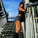 Стройная девушка из Москвы, познакомлюсь с мужчиной для интима