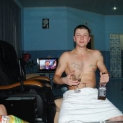 В поисках прекрасной леди, очень хочу секса и ласки В поисках прекрасной леди, очень хочу секса и ласки