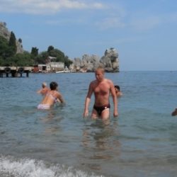 Холостой, молодой, красивый парень познакомиться с девушкой в Геленджике для секса. Холостой, молодой, красивый парень познакомиться с девушкой в Геленджике для секса.