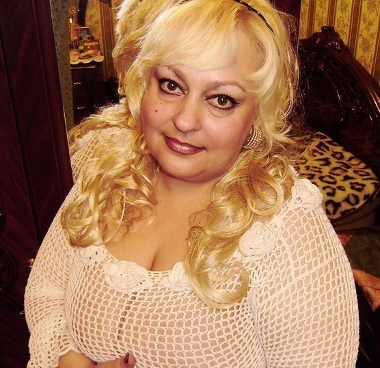 Девушка приглашает парней попасть в страну чудес? Геленджик Девушка приглашает парней попасть в страну чудес? Геленджик